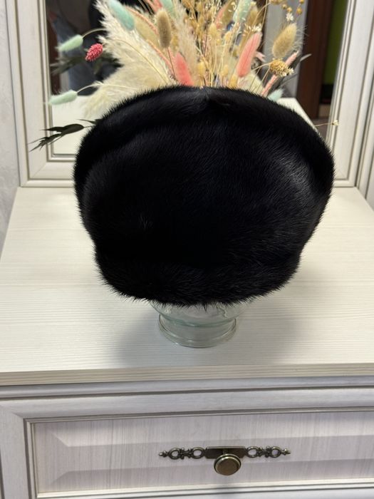 Продам норковую шапку (натуральный мех)