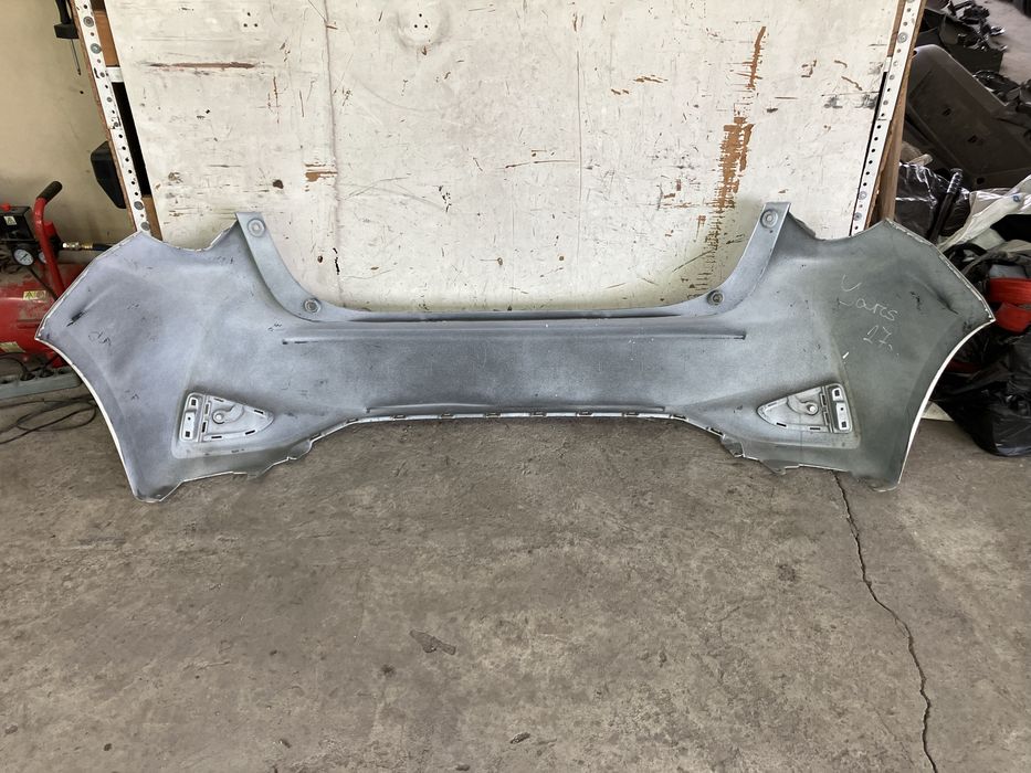 Задна броня за Toyota Yaris Тойота Ярис 2017-2020г