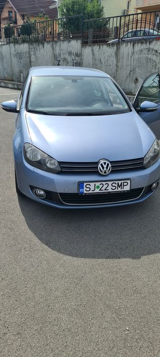 VW Golf 6 1.4 TSI Automat
-comentezi volane și padele
-Sen
