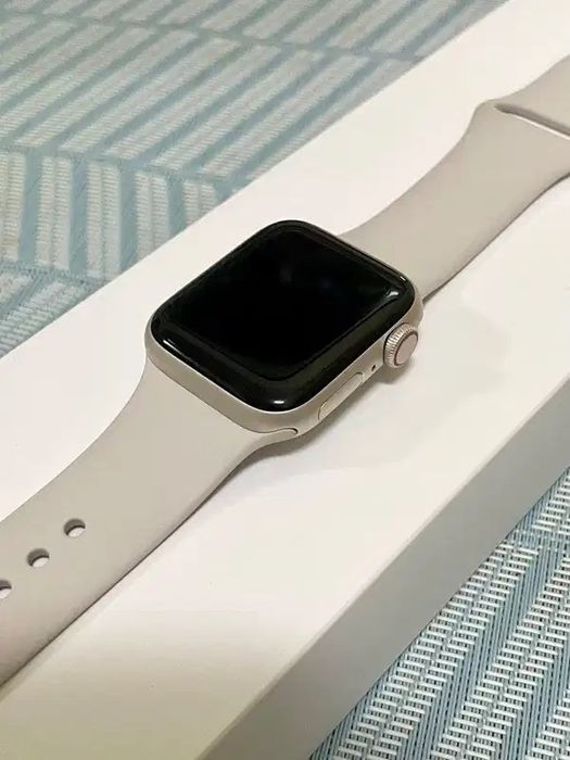 Apple watch SE 2 (Gen 2023) 40mm