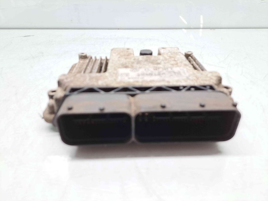 Calculator motor ECU Volkswagen Passat B7 (362) [Fabr 2010-2014] 03L90