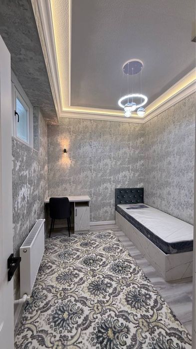 Продается 3 ком. Квартира площадью 90 кв.м. Ор. Панжоб мечеть