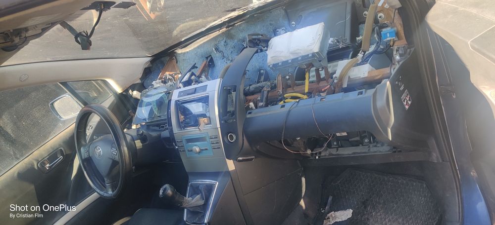 De vanzare sau schimb Toyota corolla verso d4d 7 locuri