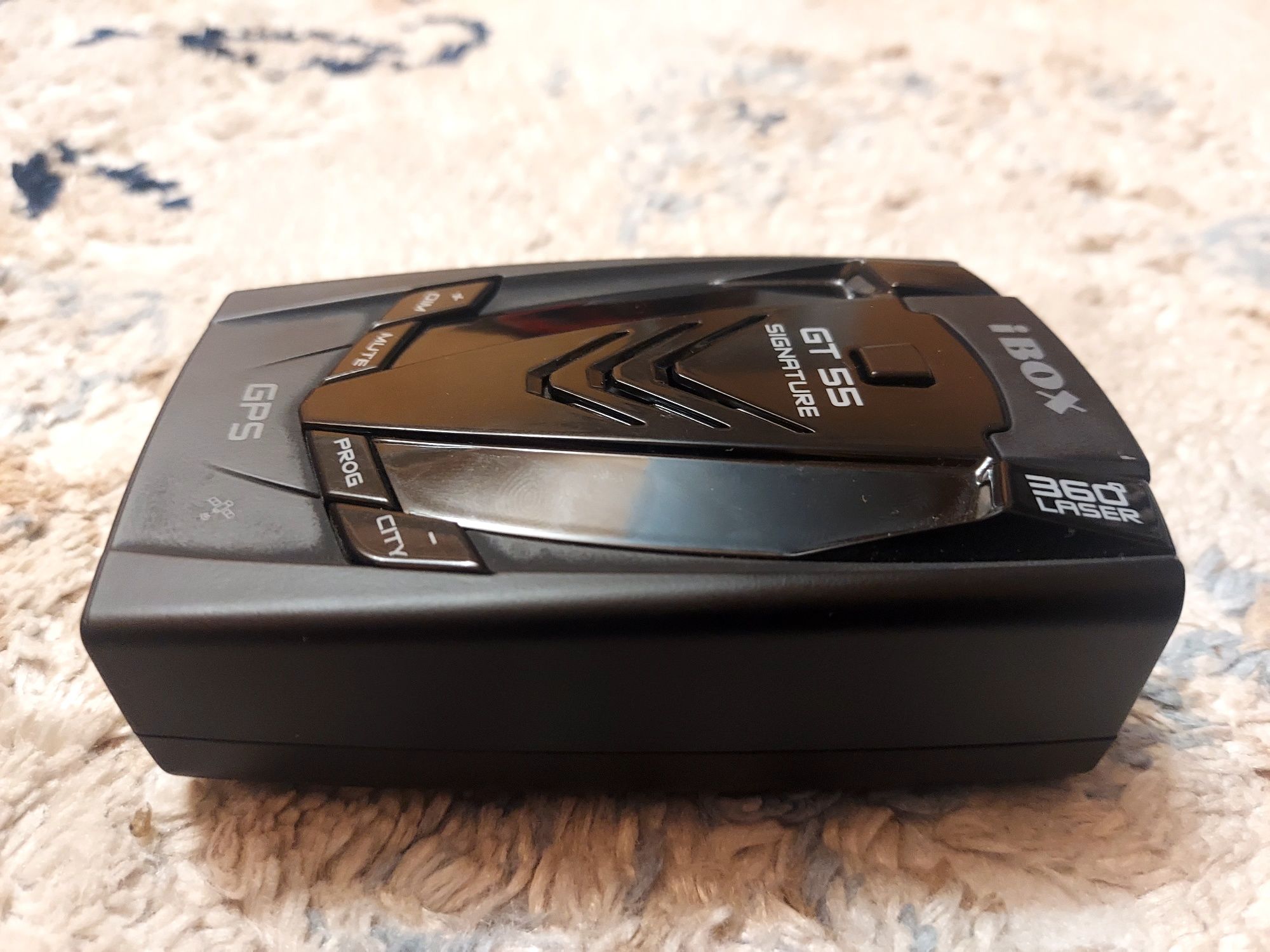 Продам радар детектор ibox GT 55 signature