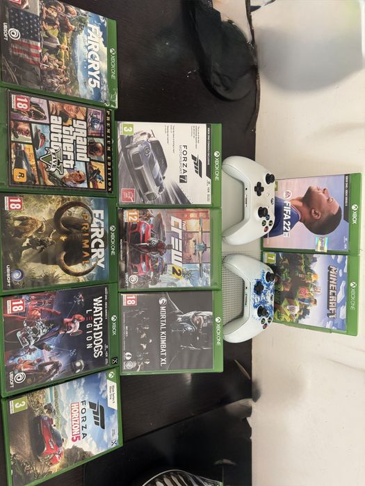 Vand Xbox One S cu tot jocuri
