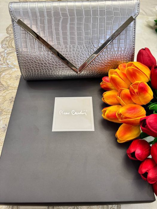 продается сумка женская новая из китая