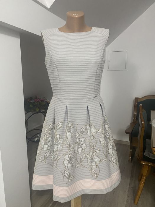 Rochie de ocazie Marimea 42
