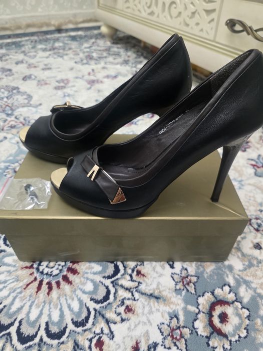 Стильные польские туфли на каблуках 7-8см