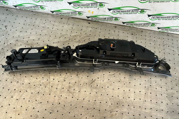 Ceasuri bord Audi A6 4F/C6