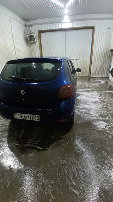 П р о д а м  а в т о м а б и л ь