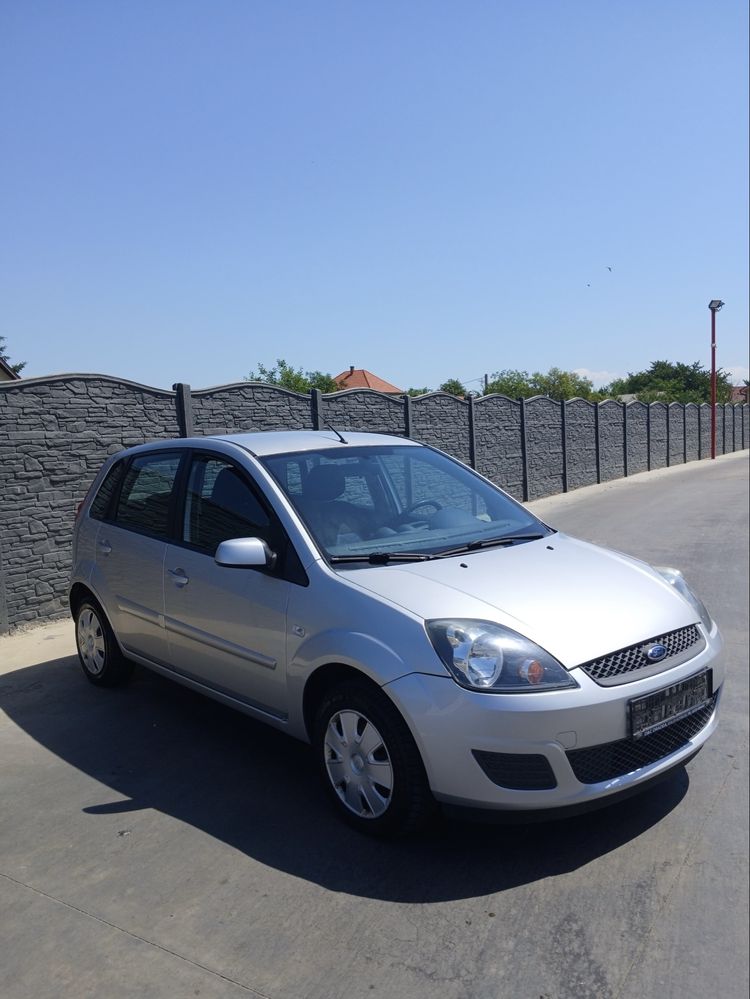 Vand Ford Fiesta 1.3Benzina 2008
