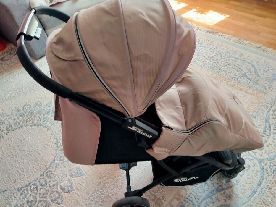 Коляска за 30000 тг