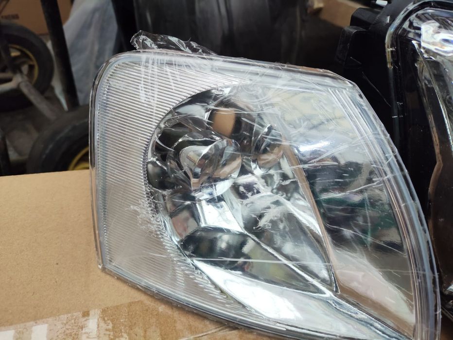 Пассат Б5  фара хрусталь