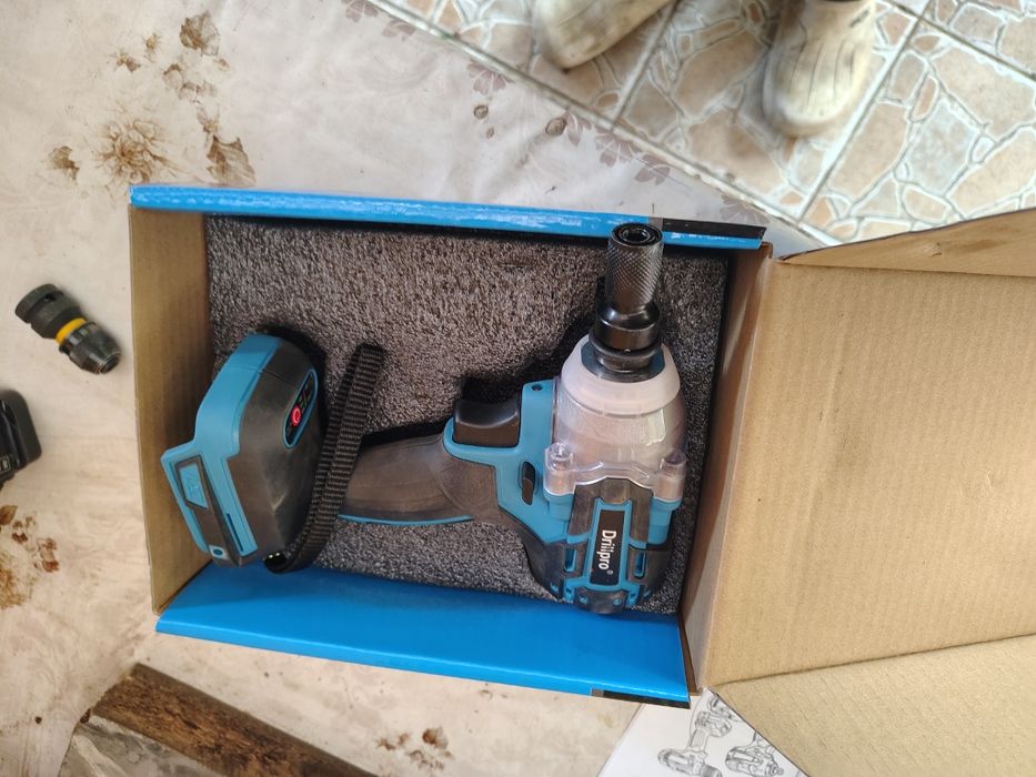 Cheie de impact fara perii , 18 v , echivalent Makita .