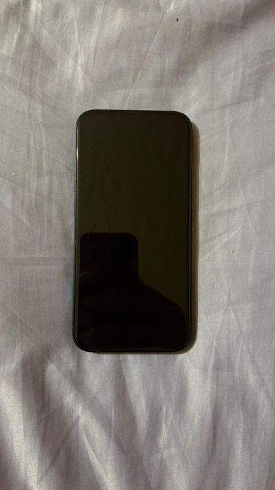 Продам iPhone 13 128gb