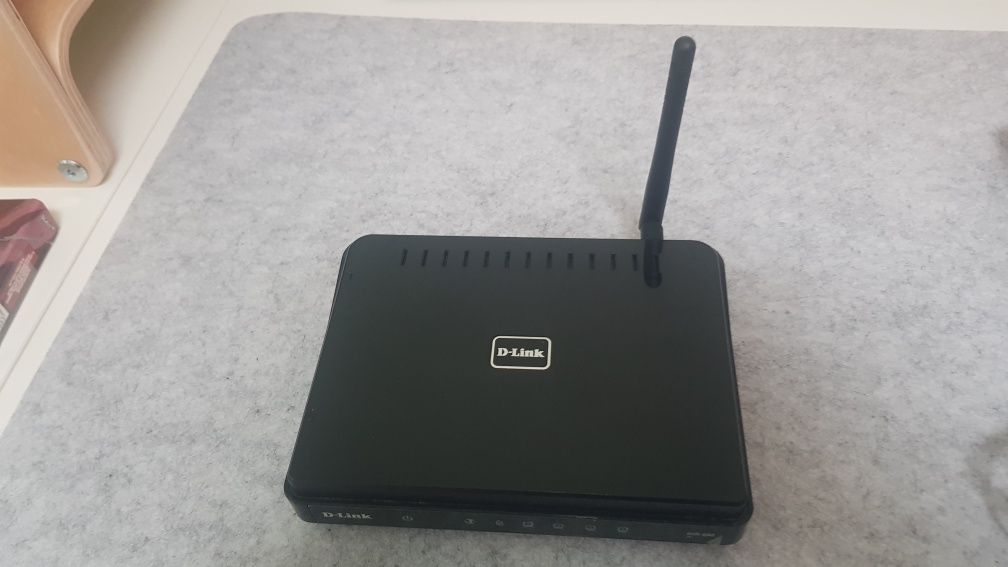 Router D-link DIR 600