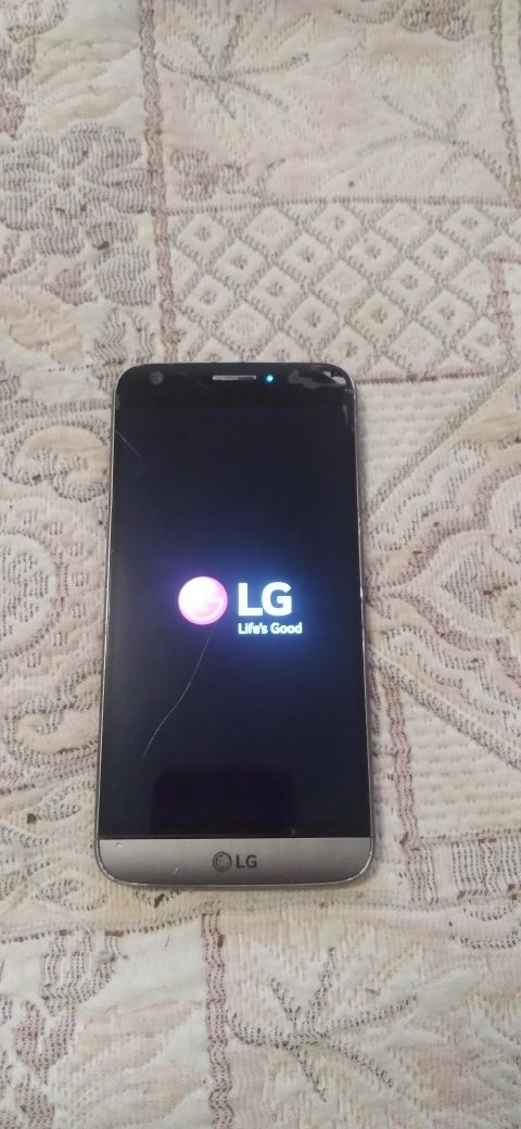 Продам или обмен LG g5 se 32 gb