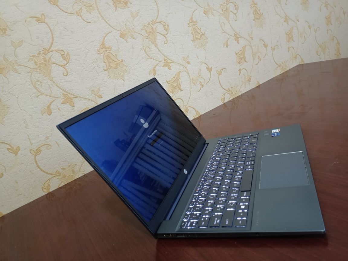 HP pavilion 15 core I7