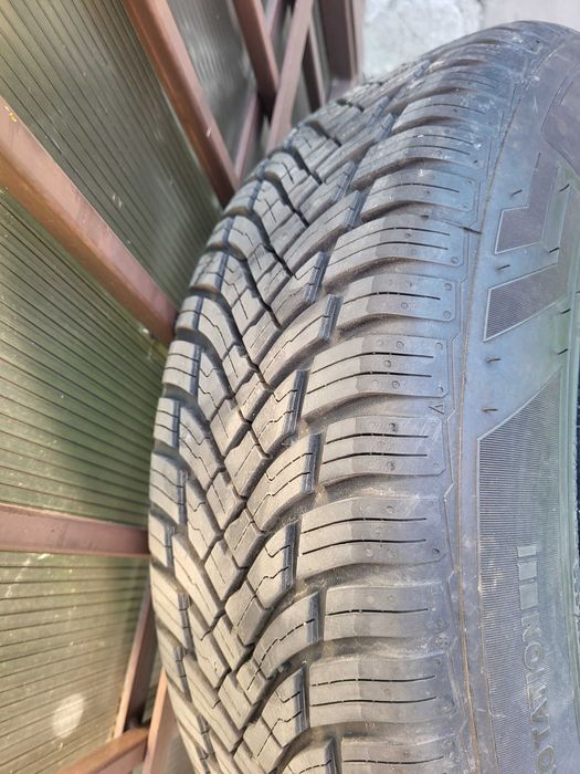 Jante si cauciucuri  ptr, Renault si Dacia pe 15 si 16.