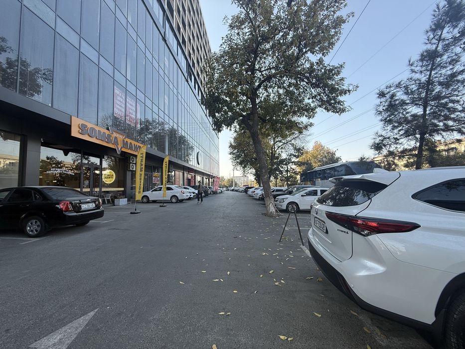 Сдается Помешение  420 м2 на 1 ом линии