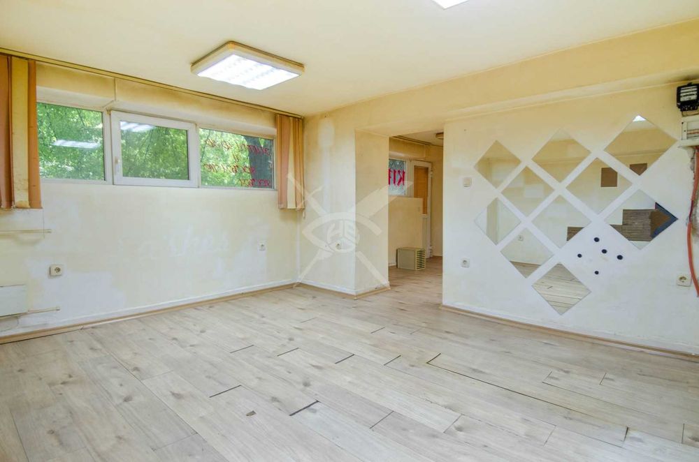 Продава се Офис в София, Младост 3 - 27 кв.м за 1482 €/кв.м - Снимка #1