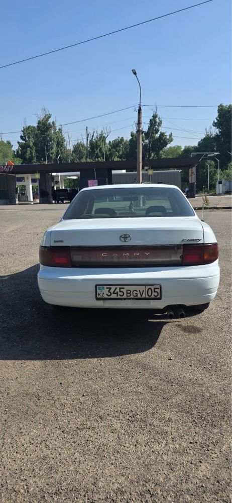 Toyota Camry 10