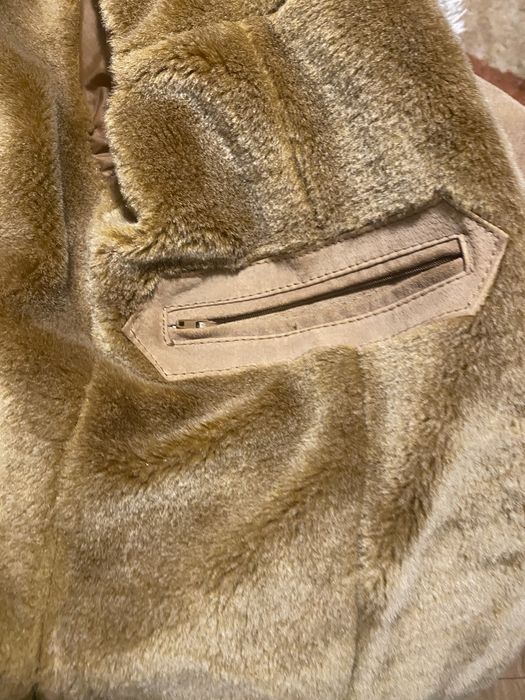 Geacă din piele întoarsă