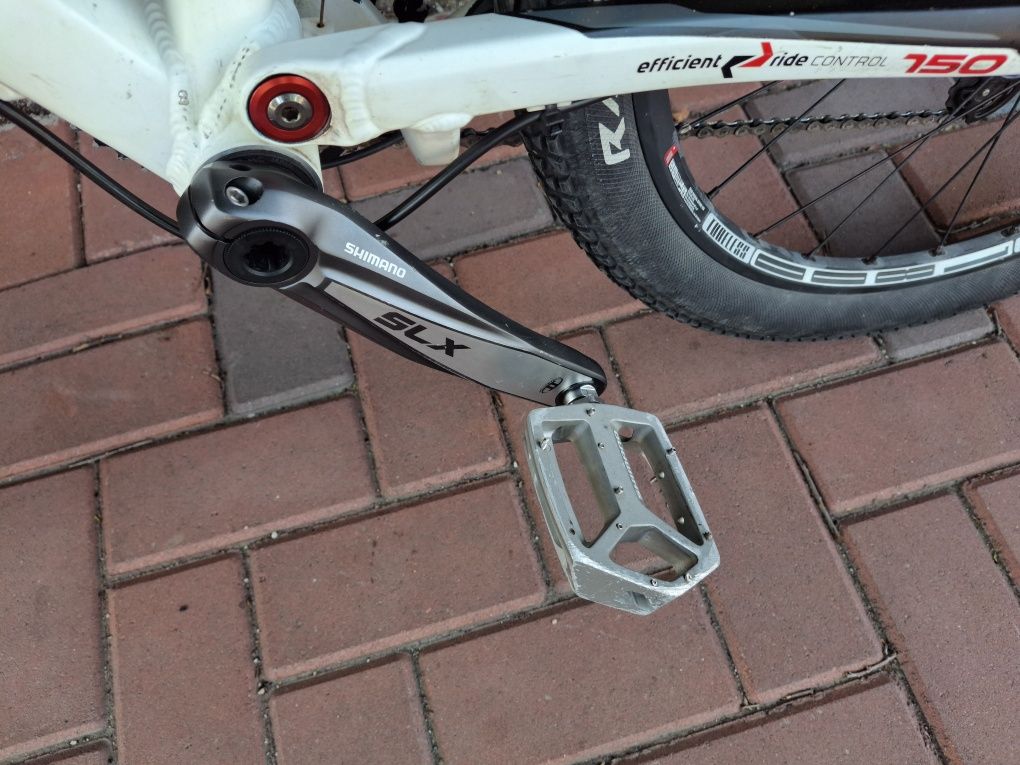 Bicicleta cube mtb full suspension