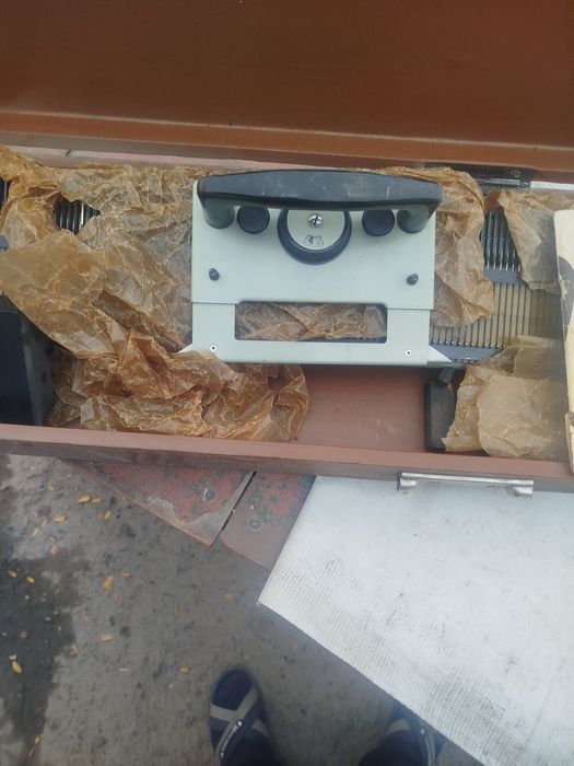 Машина вязалная новий марка Нева 2