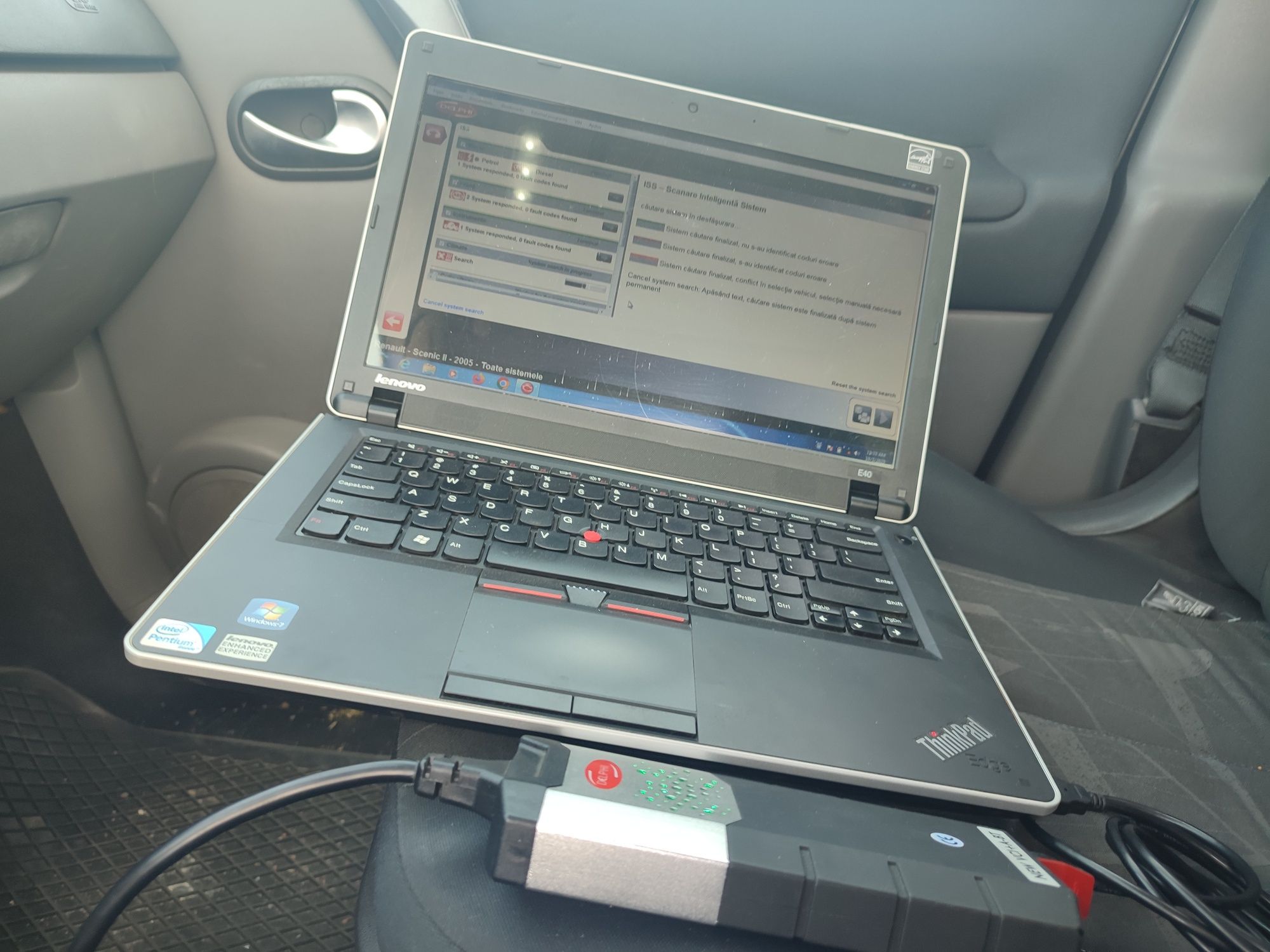 Diagnoza auto Delphi DS150E + laptop + cabluri + geanta