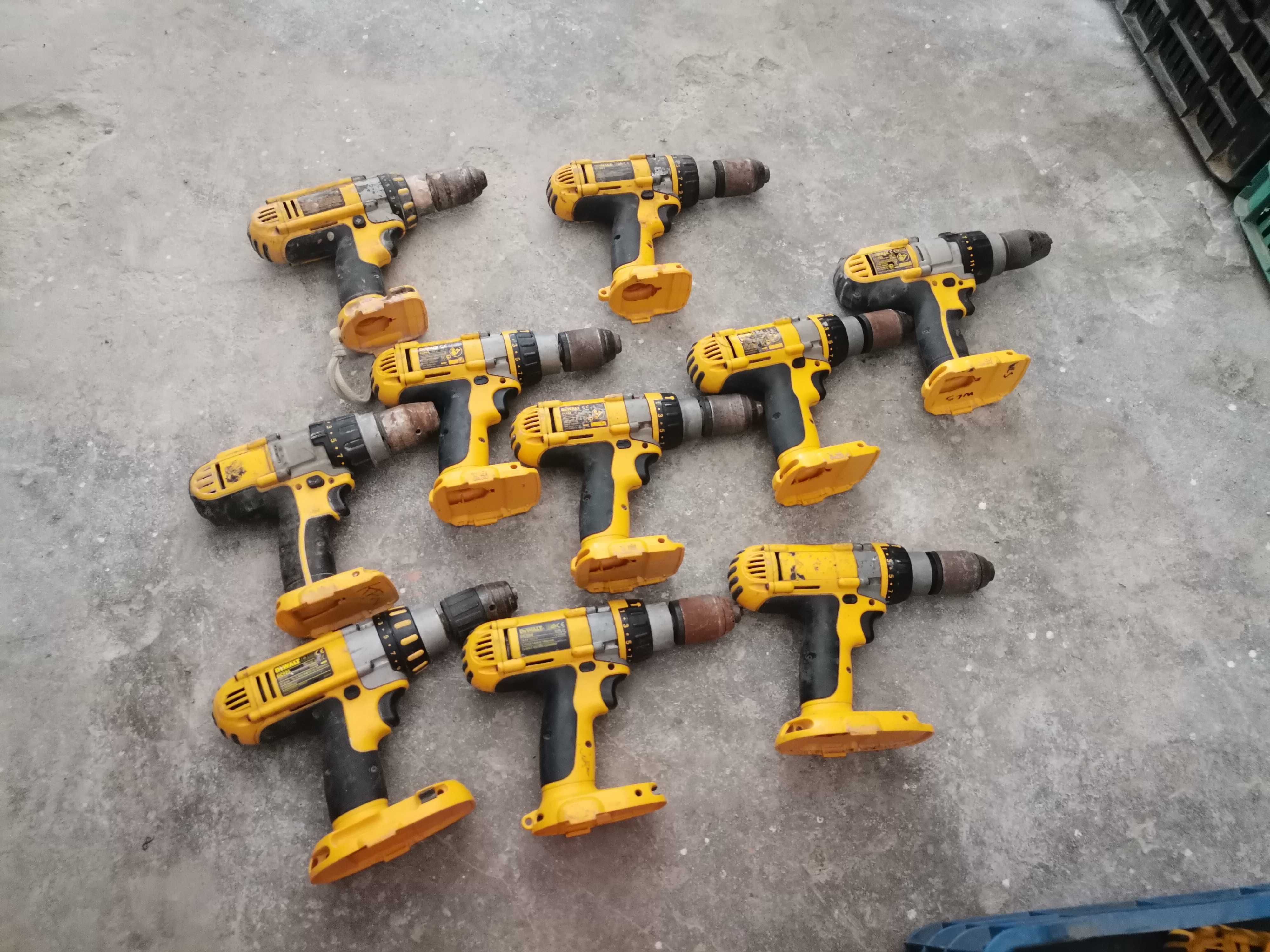 Винтоверт бодита -  Dewalt 12 V , 14,4 V , 18 V