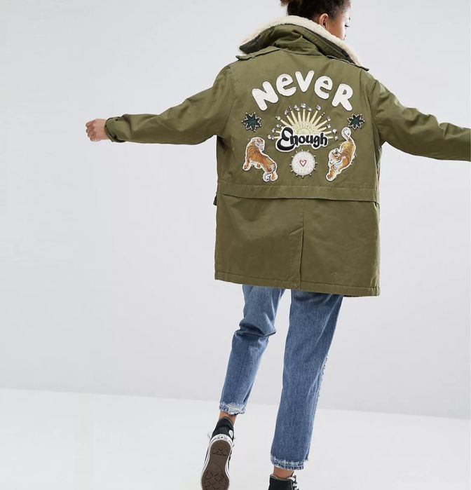 Parka Pull&Bear cu accesorii