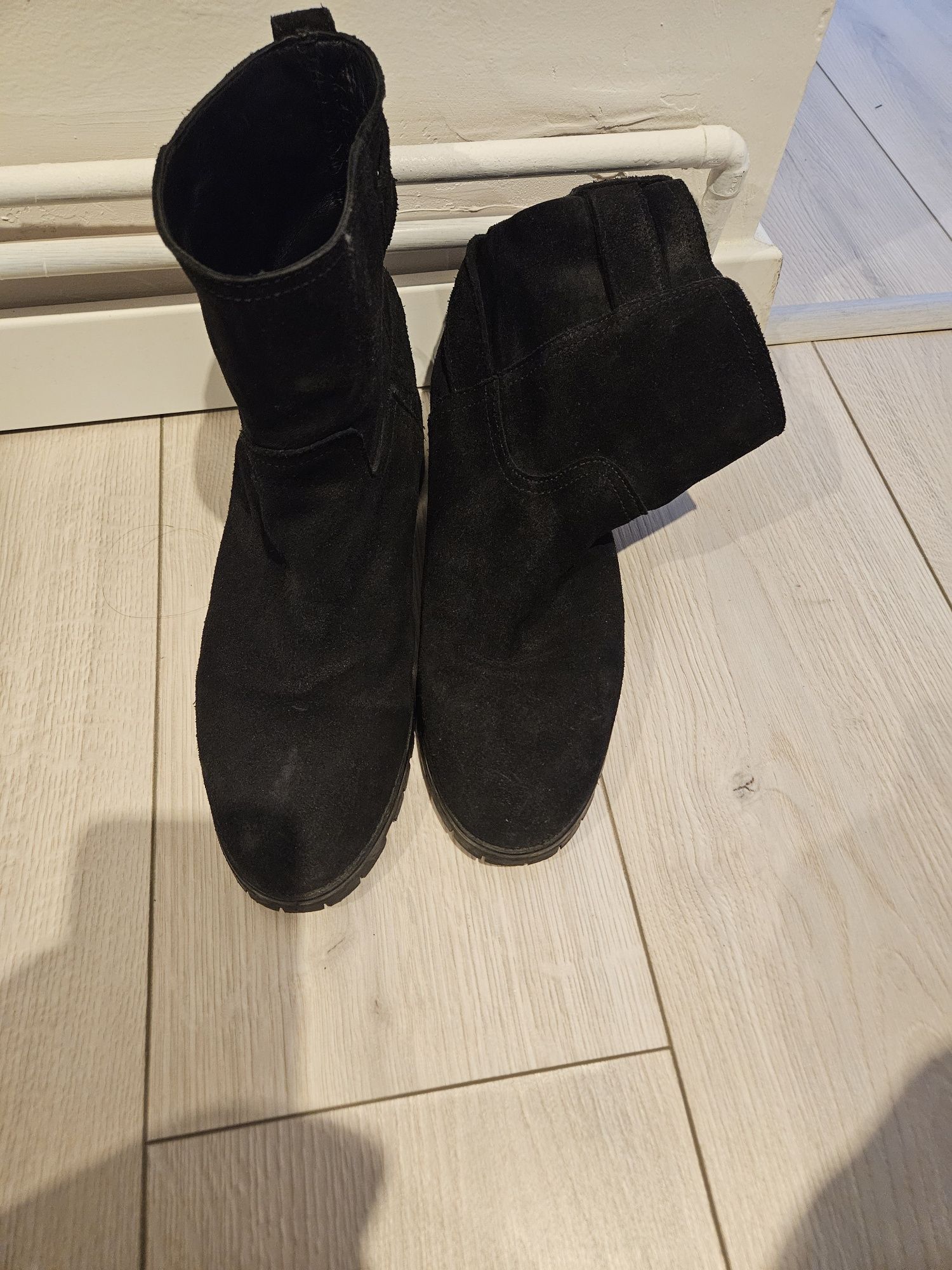 Ghete Massimo Dutti