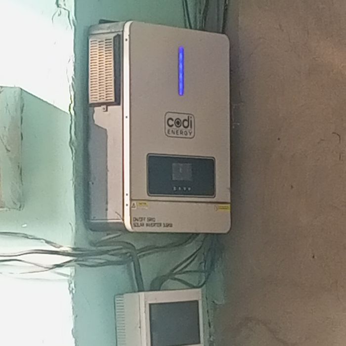 Инвертор Invertor sotiladi rsbochiy yangidek koʻp ishlamagan