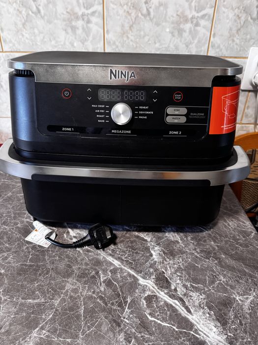 Ninja airfryer megazone