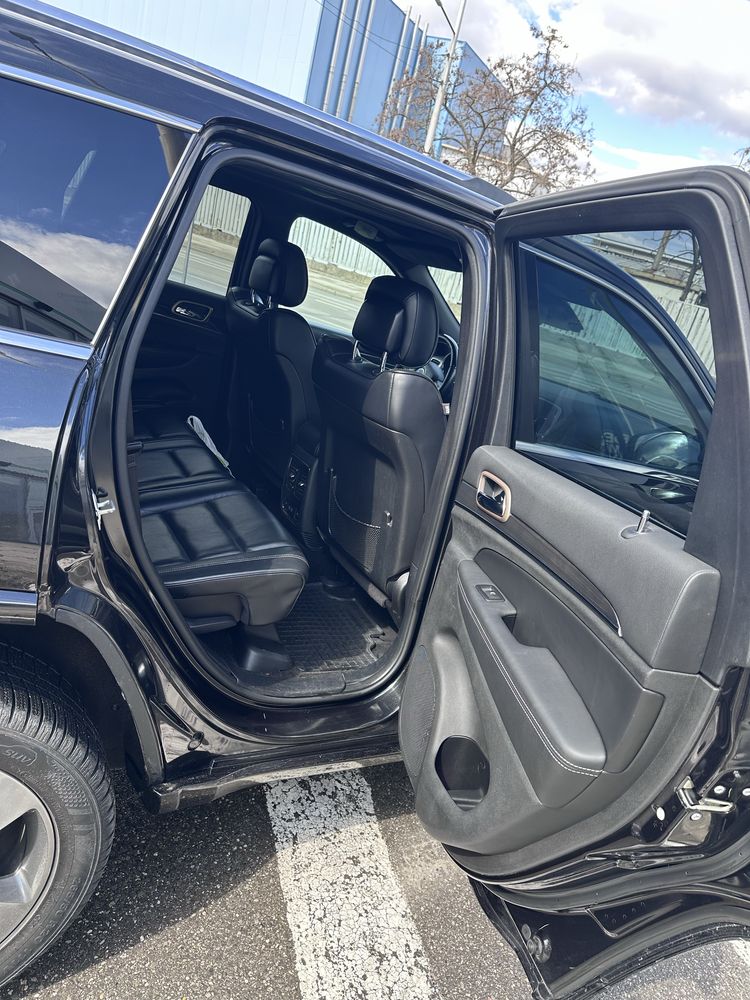 Jeep Grand Cherokee Overland