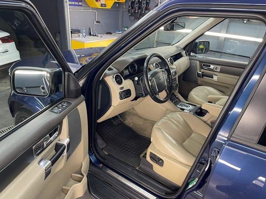 Land Rover Discovery 4 MOTOR IN GARANTIE