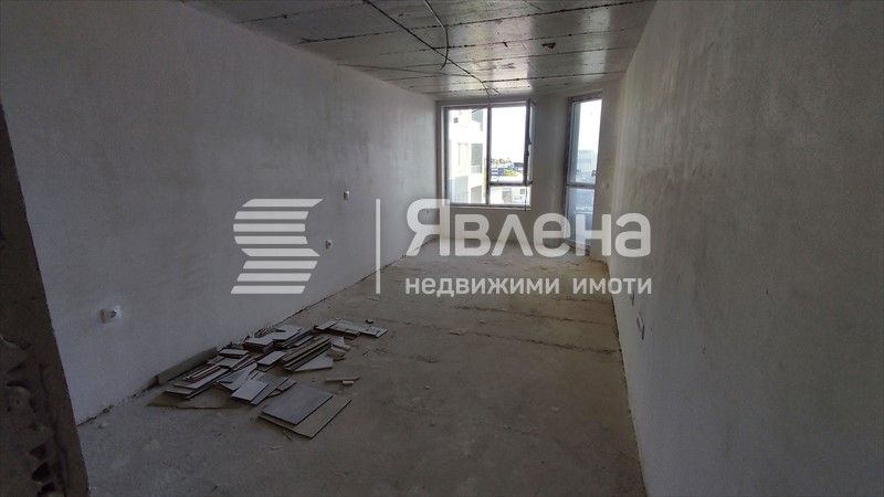 Двустаен вътрешен апартамент в ново строителство от собственика