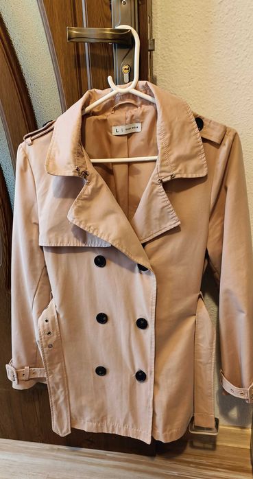 Trenci elegant roz dama,brand spaniol,măsura L-XL