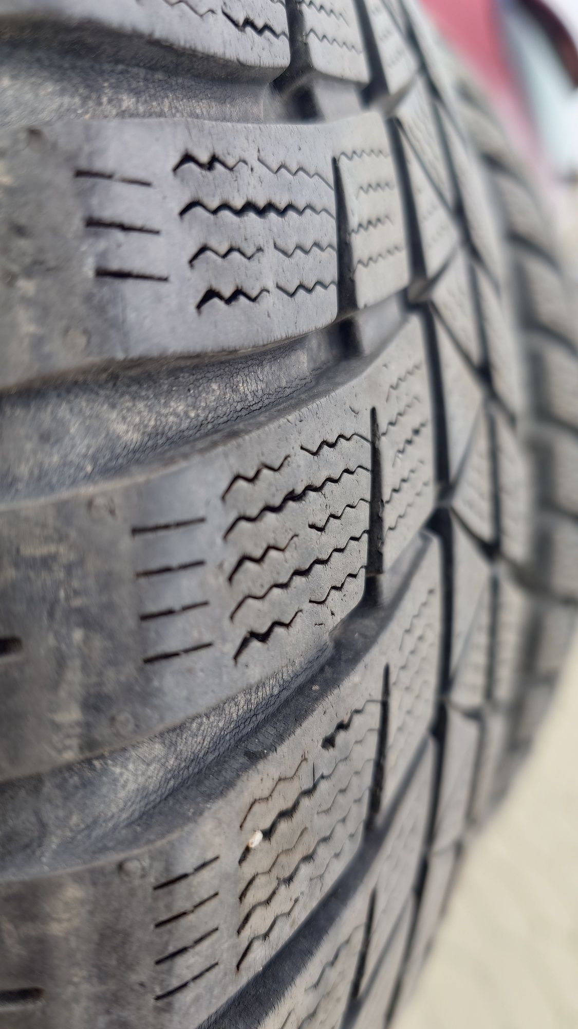 2 броя 205/55/16 Falken зимни гуми