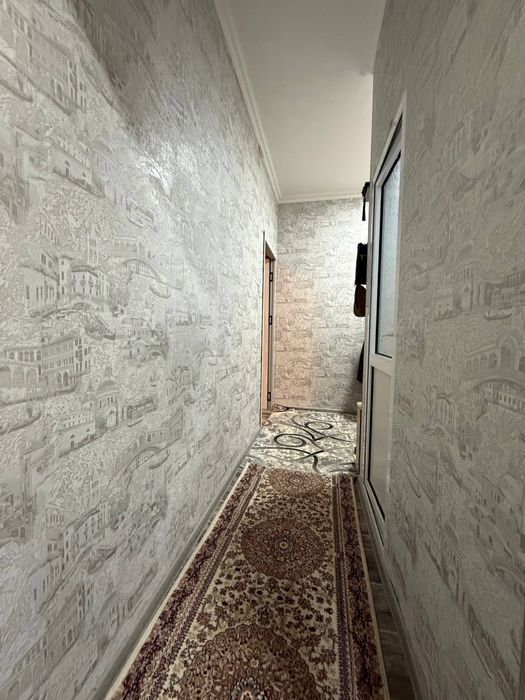 Прадаётся 1х 8микрарайоне Новая планировка можно через банк 40квадрат