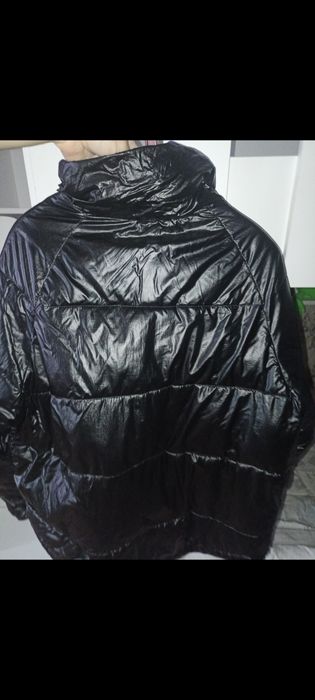 Продам куртку 48-50 р.