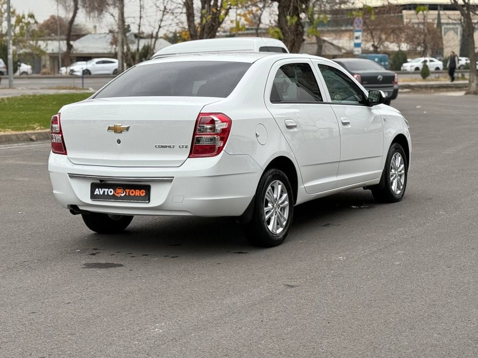 Кобальт 4 поз стайл