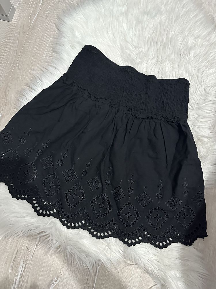 Zara пола с бродерия