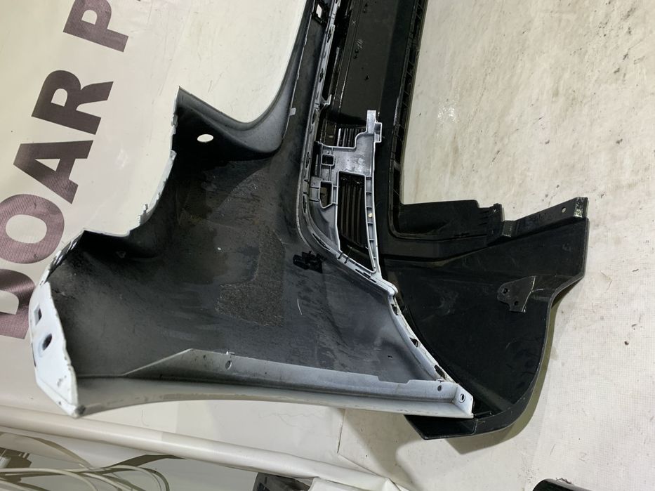 Bara spate Porsche Taycan, 2020, 2021, 2022, 2023, 2024, cod origine OE 9J0807421E.