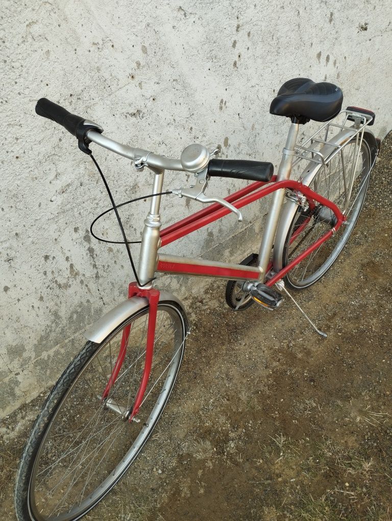 Bicicletă universală