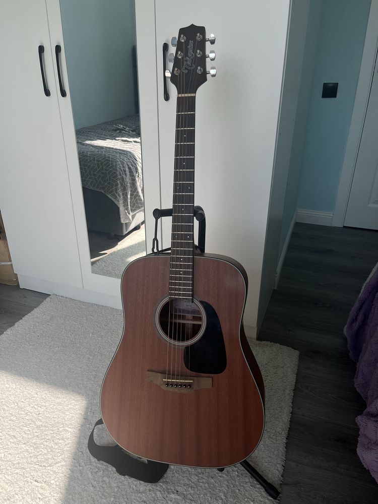Срочно! Гитара Takamine GN11M NS