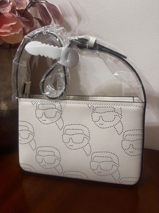 Karl Lagerfeld чанта