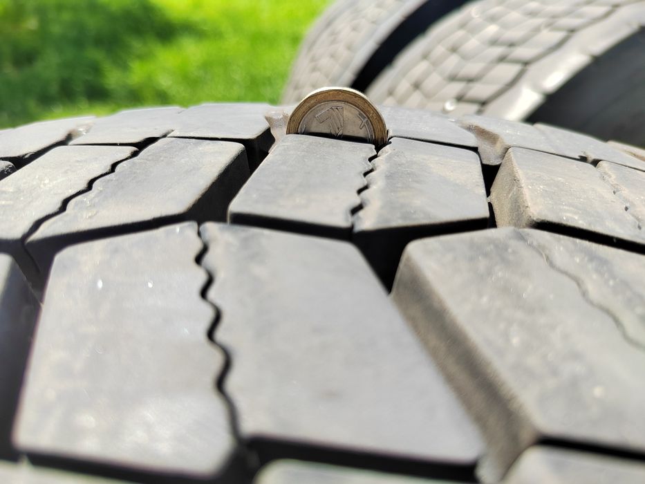 315 70 диференциални гуми за камион Michelin