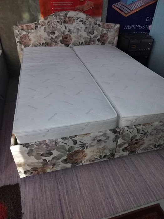 Два спални комплекта